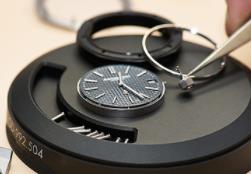 廣州卡地亞售后服務(wù)中心-走時(shí)故障